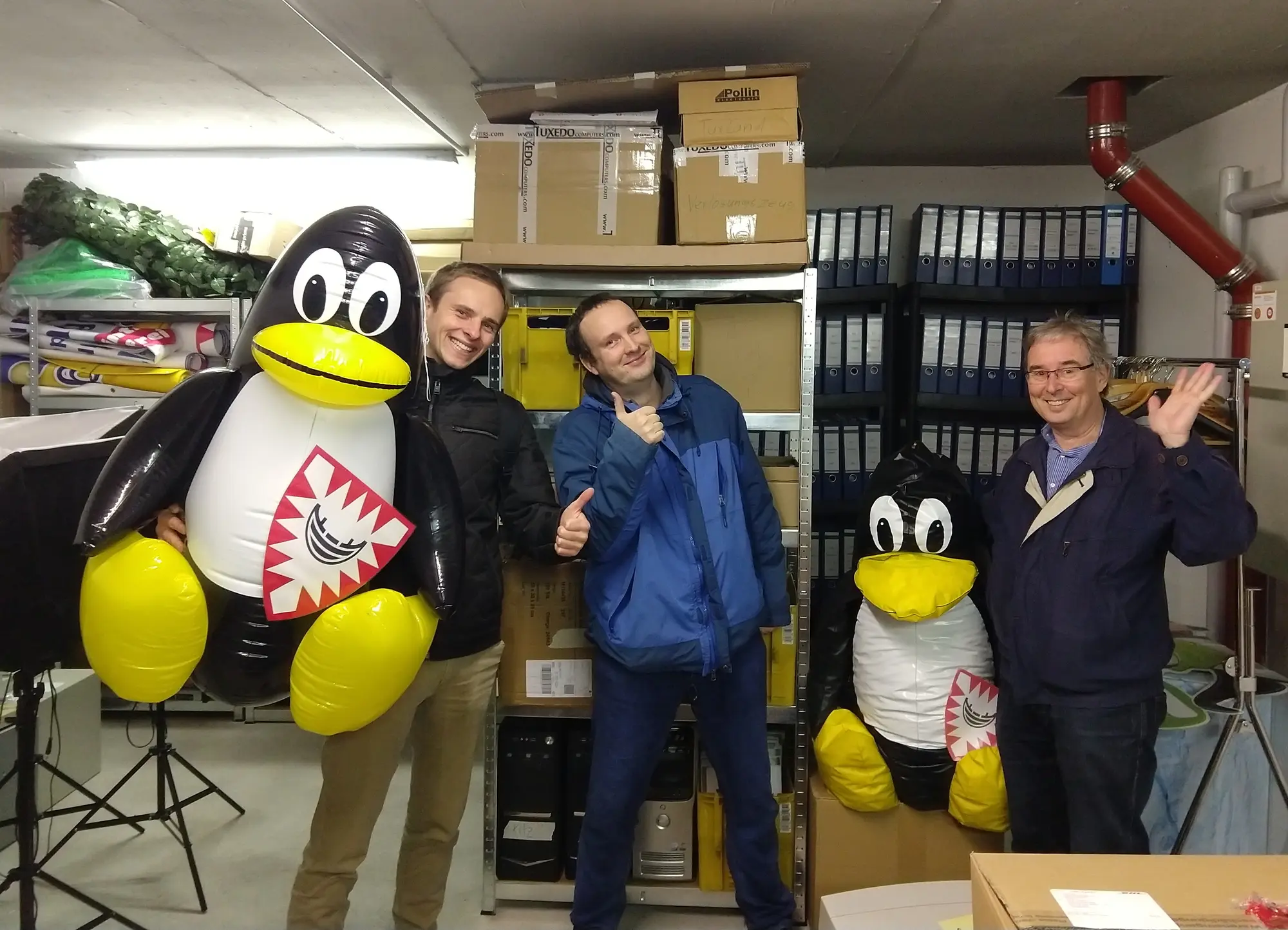 Ein kleines Team fleißiger Helfer hat sogar bereits die Nach-Kielux-Inventur erledigt. (Foto: CC-By-SA Maren Hachmann) Ein kleines Team fleißiger Helfer hat sogar bereits die Nach-Kielux-Inventur erledigt. (Foto: CC-By-SA Maren Hachmann)